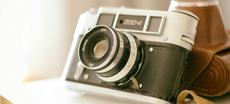 An old camera